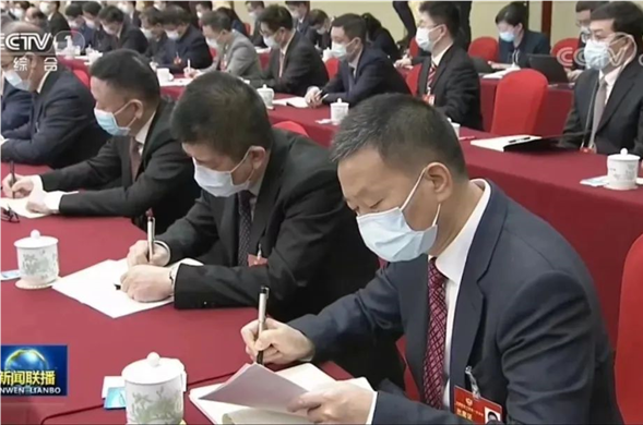 四川新闻联播｜费功全委员：肩负社会责任 促进共同富裕